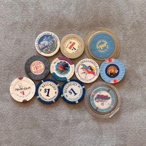 Lot of 11 $1 Chips Golden Nugget Hotel Sahara Mandalay Bay & More